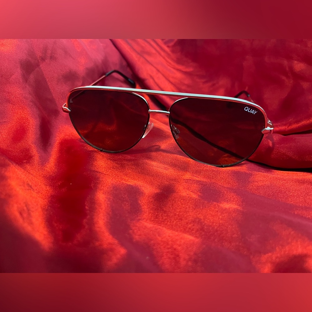 Quay cop shades